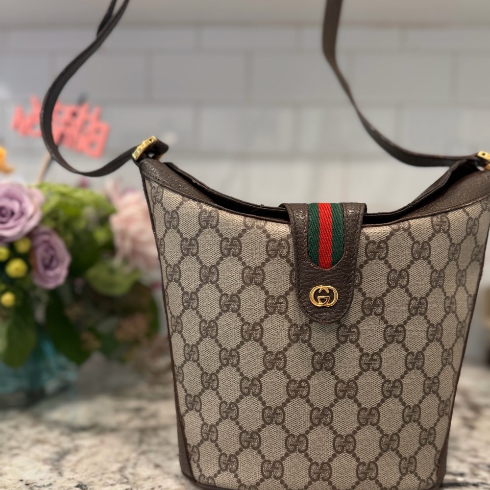 Gucci Beige and Brown Crossbody Bag - Picture 3 of 16